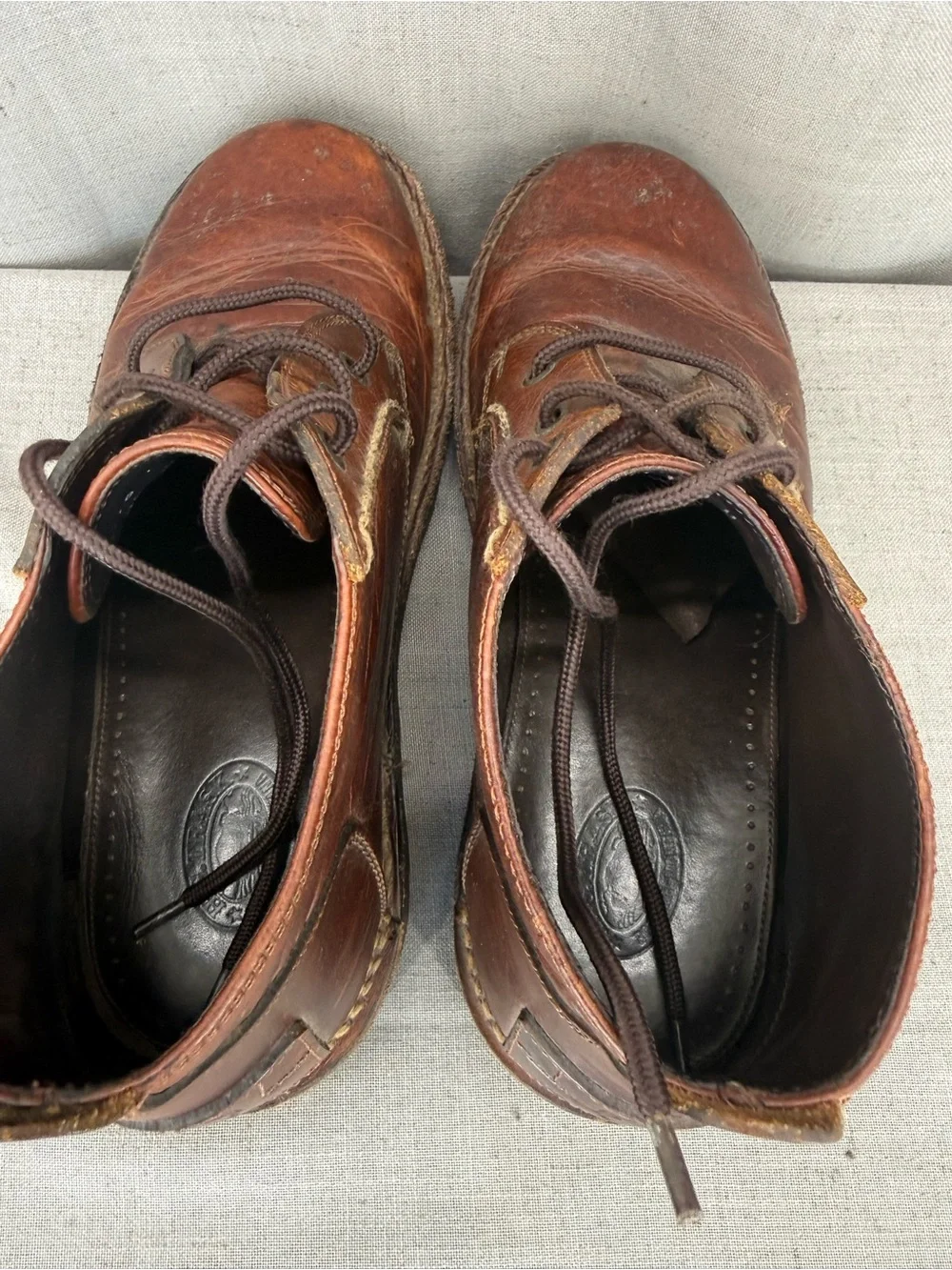 H.S. Trask Classic Chukka Boot 3248 Size 9 Rich Brown Leather Vibram Sole
